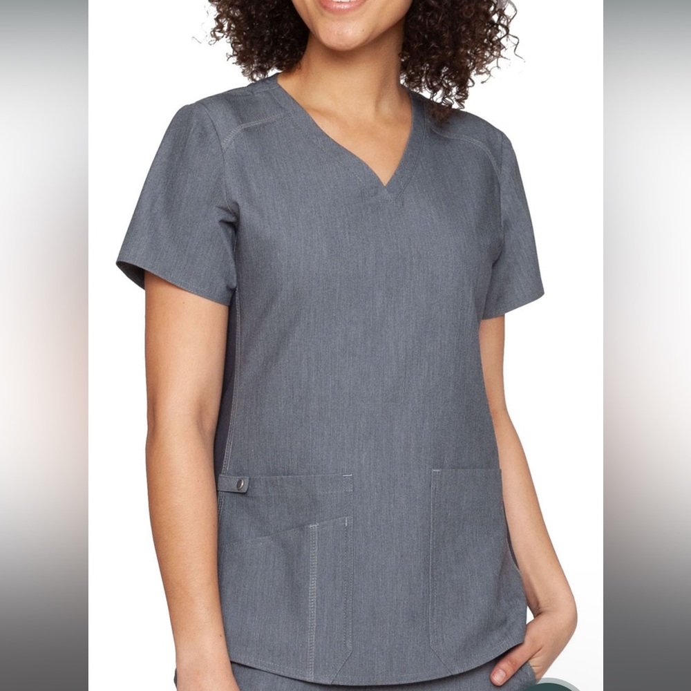 NWOT Med Couture Scrub Top